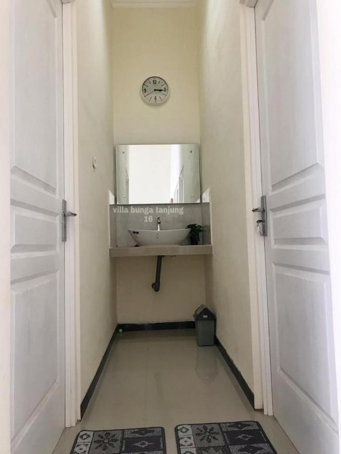 Villa Syariah Bunga Tanjung 16 바투 외부 사진
